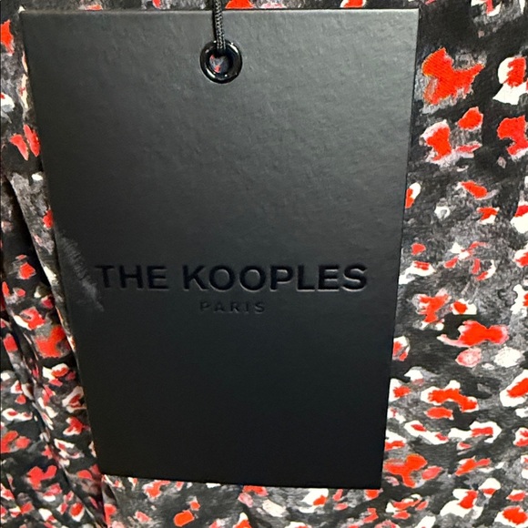 THE KOOPLES PARIS BLOUSE 
VISCOSE 
NWT
SIZE 1 (small) - Picture 5 of 8